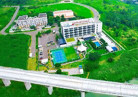 Le Premier Hotel Kota Deltamas