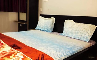 Goroomgo Brij Dham Guest House Mathura