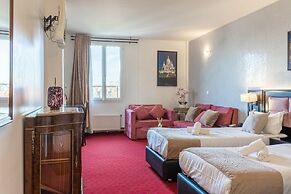 HOTEL ROYAL