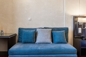 HOTEL ROYAL