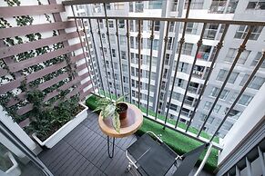 Canh Apartment in Vinhome Skylake