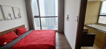 Canh Apartment in Vinhome Skylake