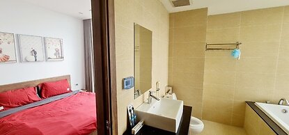 Canh Apartment in Vinhome Skylake
