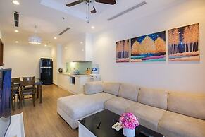 Canh Apartment in Vinhome Skylake