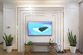 Canh Apartment in Vinhome Skylake