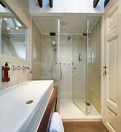 Golden Angel Suites by Adrez Living