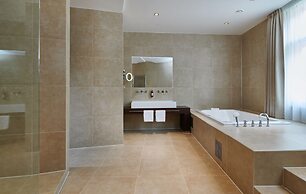 Golden Angel Suites by Adrez Living