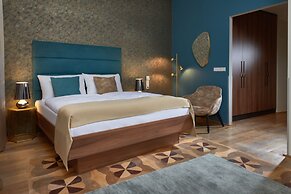 Golden Angel Suites by Adrez Living