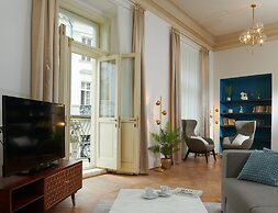 Golden Angel Suites by Adrez Living