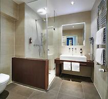 Golden Angel Suites by Adrez Living