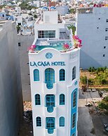 La Casa Hotel