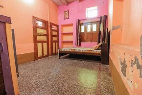 Goroomgo Laxmi Bhawan Dharamshala Mathura