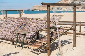 Steps to Beach 4beds -ac, Self Check-in, 2024 Reno