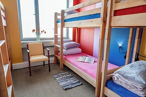 Hostel Szafarnia 10 Bed&Breakfast