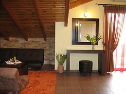 Prigipikon Suites & Lofts