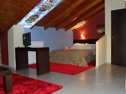 Prigipikon Suites & Lofts