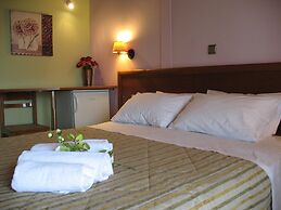 Prigipikon Suites & Lofts