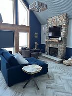 Cardinal Road 3 Bedroom Home by RedAwning