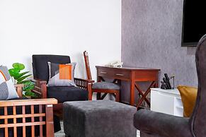 Delight Homes by Della