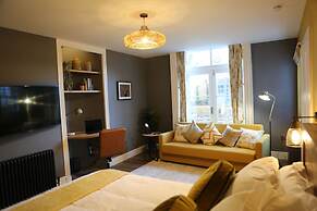 no.12 self check-in apartments