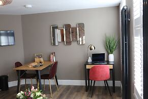 no.12 self check-in apartments
