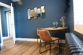 no.12 self check-in apartments