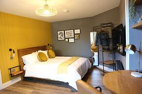 no.12 self check-in apartments