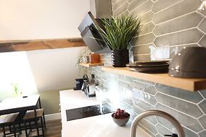 no.12 self check-in apartments