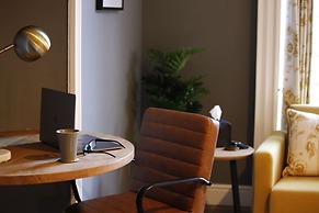 no.12 self check-in apartments