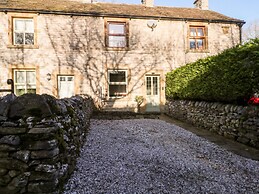 2 Oddfellows Cottages