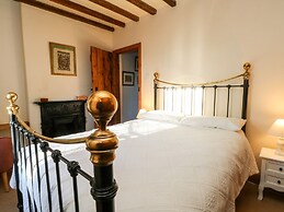 2 Oddfellows Cottages