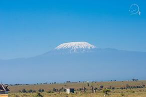 Amanya 2- Twin Pitch Tent With Mt Kili View