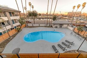 Studio 6 Suites – Stockton, CA – Waterfront