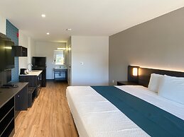 Studio 6 Suites – Stockton, CA – Waterfront