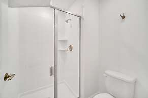 1030 Splash Shot Place