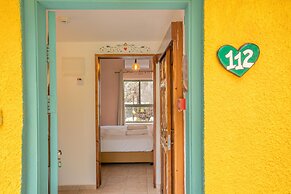 Mantur Parod by Selina