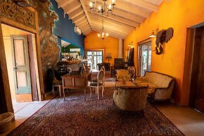 Mantur Parod by Selina