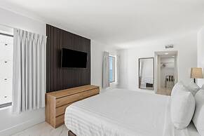 Grande Beach Resort