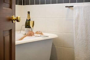 Old Coach Road Estate