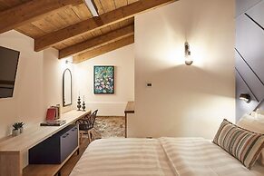 Ialna Boutique Hotel