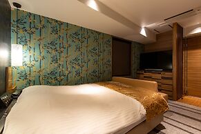 HOTEL KARUTA - Adults Only