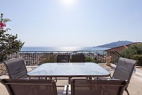 Akakia Panoramic Villa