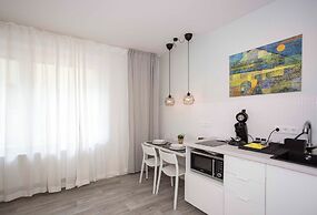 Studio Apartments Köhn