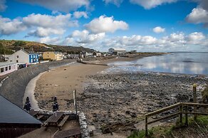 Sunrise - 5 Bedroom Home - Pendine