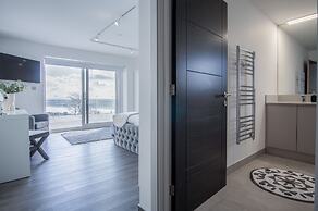 Sunrise - 5 Bedroom Home - Pendine