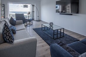 Sunrise - 5 Bedroom Home - Pendine