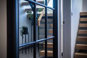 Sunrise - 5 Bedroom Home - Pendine