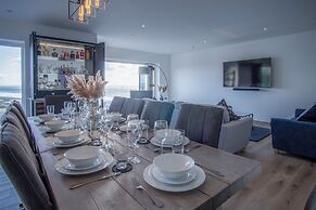 Sunrise - 5 Bedroom Home - Pendine