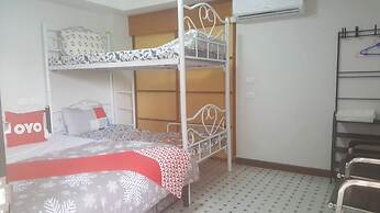 OYO 75396 Look Shine Apartment