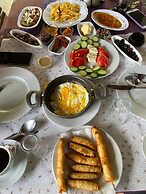 Elmas Restaurant ve Pansiyon